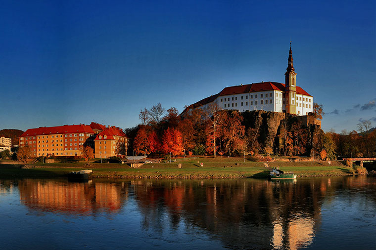 Zámek Děčín